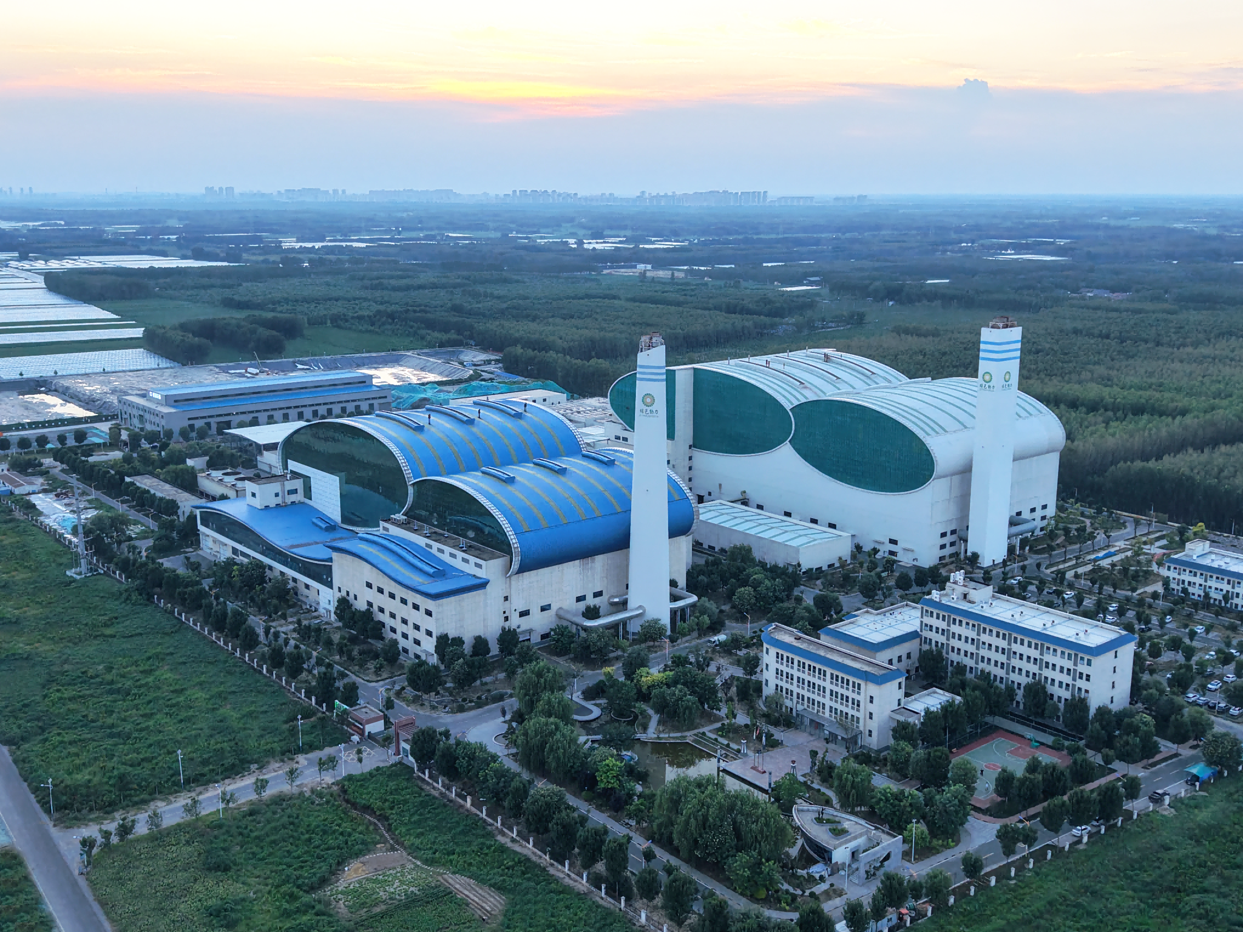 綠色動(dòng)力成功研發(fā)垃圾池柵格智能疏通機(jī)器人系統(tǒng) 告別高危人工作業(yè)時(shí)代